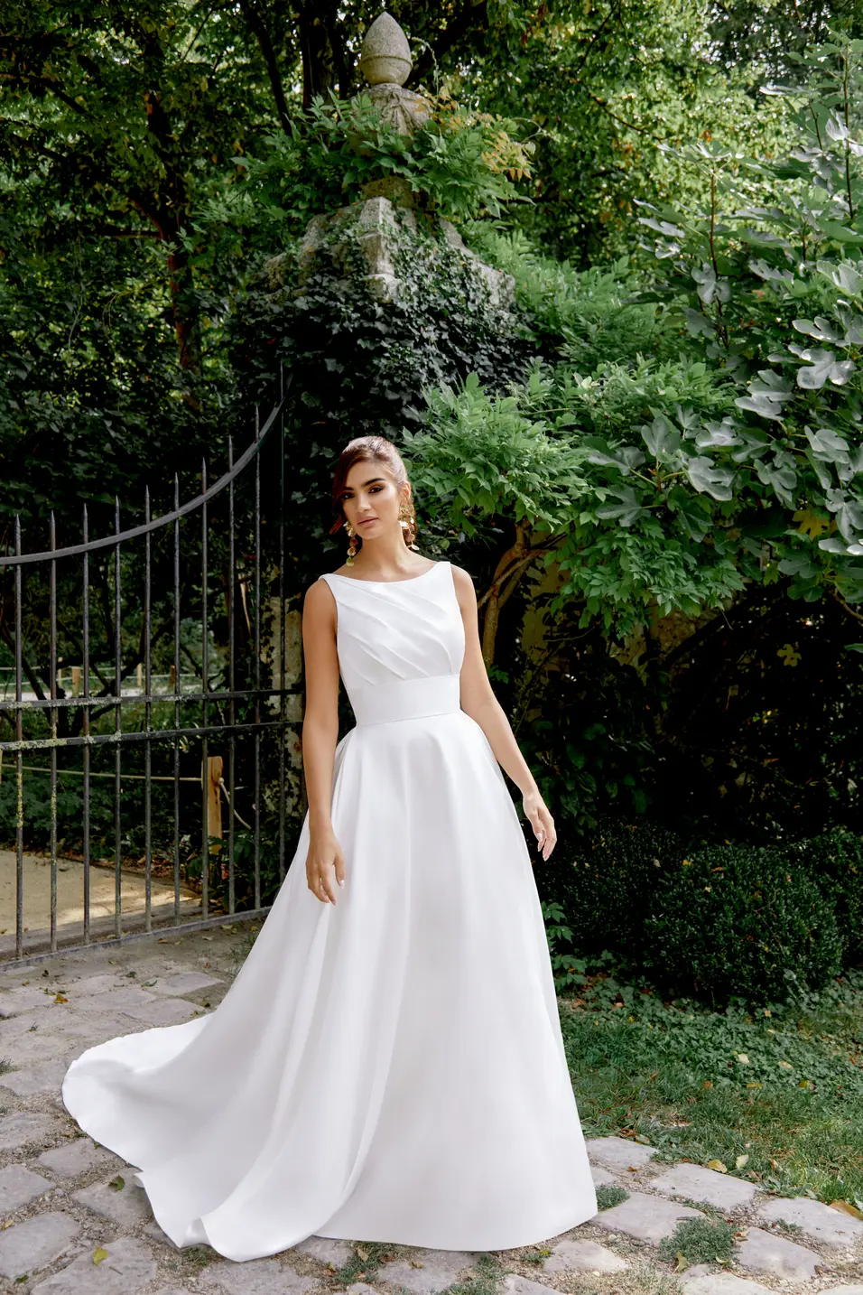 44521 wedding dress by Sincerity Bridal at The Bridal Room Atherstone