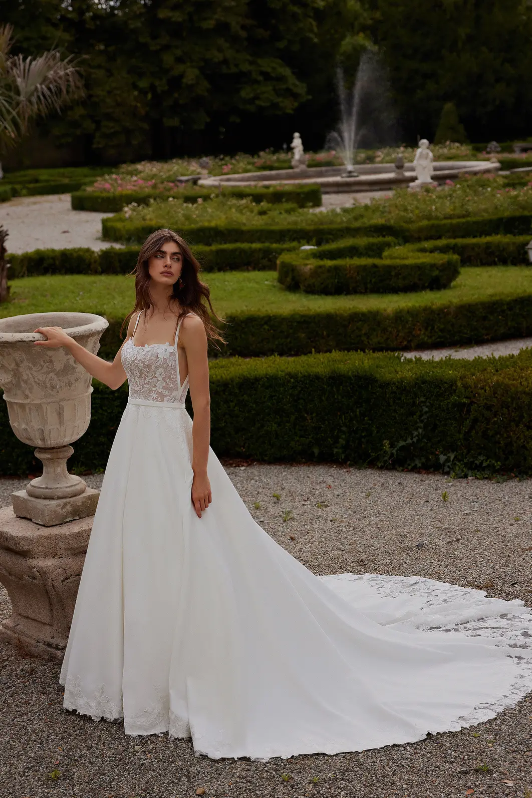 Idris wedding dress by Justin Alexander at The Bridal Room Atherstone